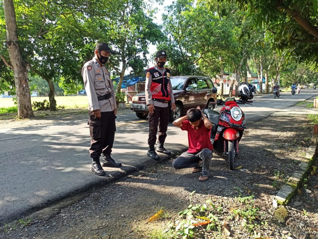 Operasi Yustisi Polsek Barebbo Polres Bone