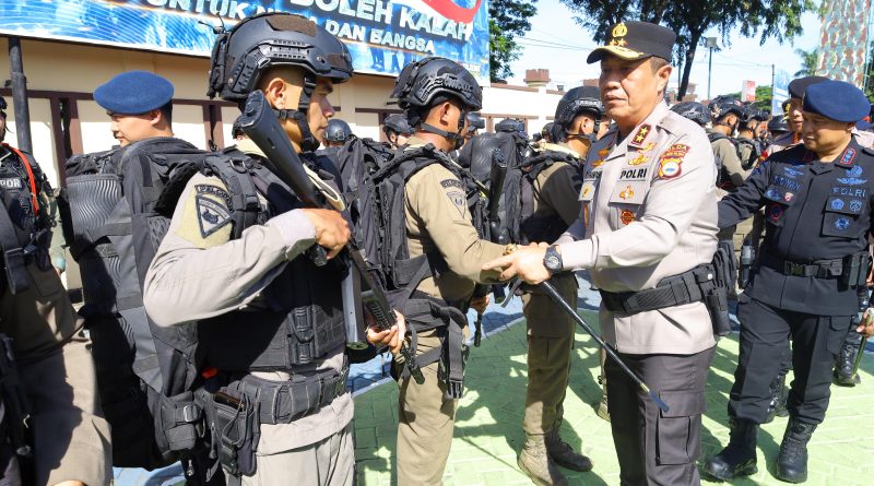 Apel Pemberangkatan Ops Amole 2026, Kapolda Sulsel: Jaga Kehormatan dan Profesionalisme