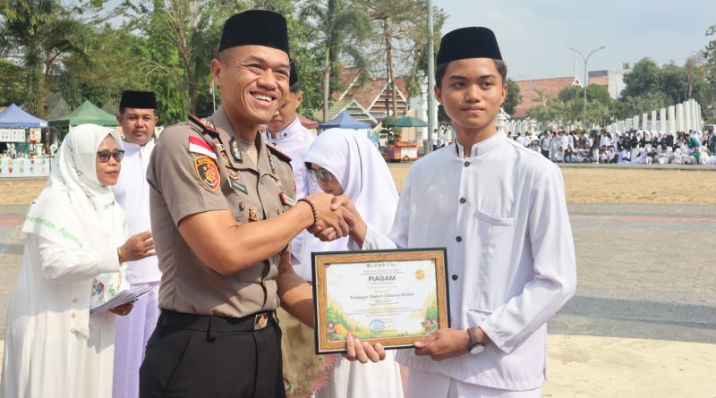 Kapolres Bone Hadiri Apel Hari Santri Nasional 2026